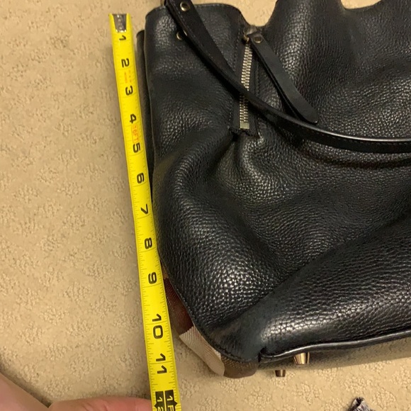 Burberry tote - Picture 11 of 13